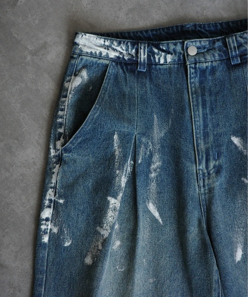 KUUUPY（クーピー）の「Foil Print Wide Denim Pants - 箔プリントワイドデニムパンツ（その他パンツ・メンズ・ブルー/ブラック・LARGE/MEDIUM/SMALL）」の15枚目の写真