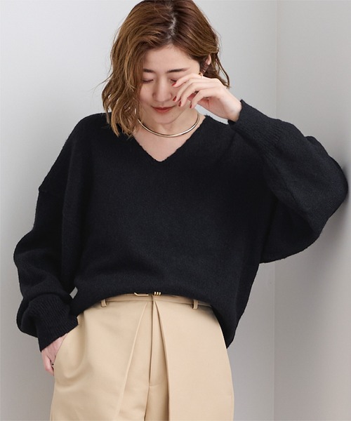 ウールブレンドVネックニットプルオーバー（ニット/セーター
