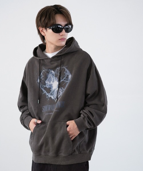SIDEWAY STANCE（サイドウェイスタンス）の「【SIDEWAY STANCE】ピグメント プリント スウェット プルパーカー（パーカー・メンズ・ブラック/ブラウン系/ブラウン/ブラック系・SMALL/MEDIUM/LARGE/X-LARGE）」の20枚目の写真