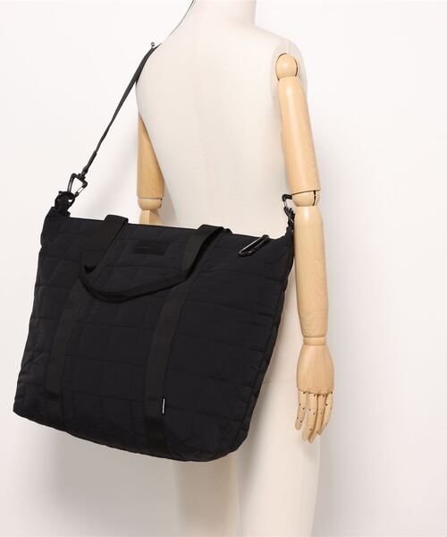 ADAM PATEK(アダムパテック)の「『ADAMPATEK』square quilt shoulder tote bag/スクエアキルトビッグショルダートートバッグ(トートバッグ・メンズ・カーキ/ブラック/グレー・FREE)」の7枚目の写真