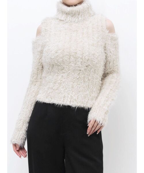 RESEXXY（リゼクシー）の「ラメシャギータートルネックニットトップス（ニット/セーター・レディース・ブラック/ベージュ/ピンク・FREE）」の4枚目の写真