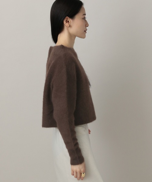 A part by（アパートバイ）の「CNラクーンコンボートネックプル