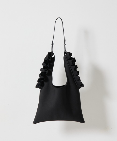 COLONY 2139（コロニートゥーワンスリーナイン）の「ネオプレンフリルバッグ（ハンドバッグ・レディース・レッド/ブラック・FREE）」の10枚目の写真