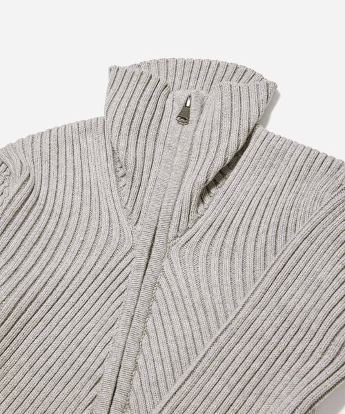 Saturdays NYC（サタデーズ ニューヨークシティ ）の「LEAH CASHMERE ZIP SWEATER（ニット/セーター・レディース・グレー/チャコールグレー・S/M）」の4枚目の写真
