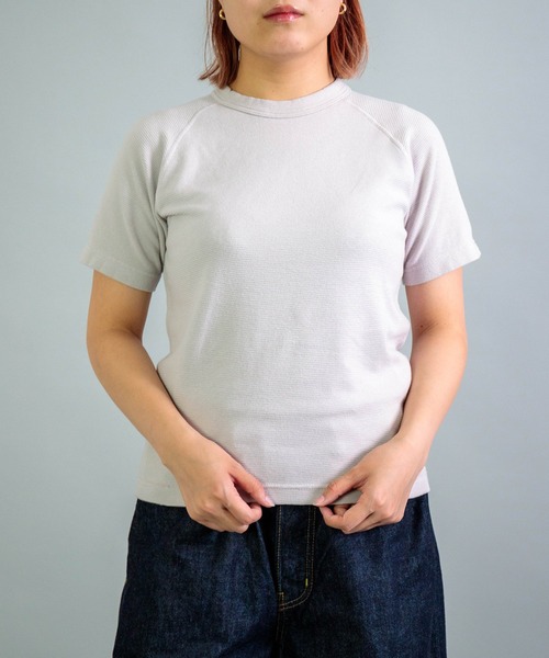 OMNIGOD（オムニゴッド）の「[OMNIGOD womens / オムニゴッド] KLフライス ラグランショートスリーブTシャツ（Tシャツ/カットソー・レディース・ブラック/ホワイト/シルバー/コバルトブルー・3/2）」の4枚目の写真