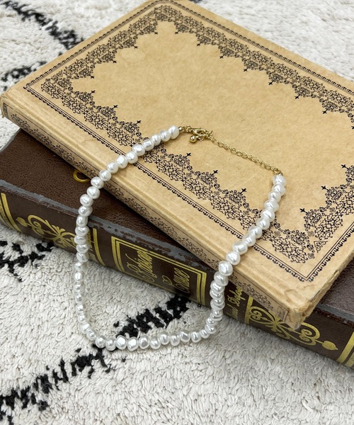 apres jour clair(アプレジュールクレア)の「【apres jour clair×ARIAZ】ニュアンスパールネックレス(ネックレス・レディース・アイボリー・FREE)」の3枚目の写真