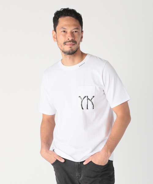 MEN'S BIGI（メンズビギ）の「【YANUK/ヤヌーク】別注 プリント＆刺繍TEE（Tシャツ/カットソー・メンズ・ホワイト・02/03/04）」の2枚目の写真