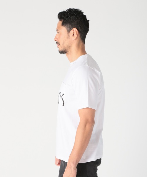 MEN'S BIGI（メンズビギ）の「【YANUK/ヤヌーク】別注 プリント＆刺繍TEE（Tシャツ/カットソー・メンズ・ホワイト・02/03/04）」の3枚目の写真