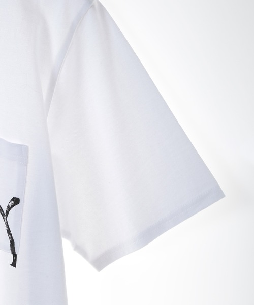 MEN'S BIGI（メンズビギ）の「【YANUK/ヤヌーク】別注 プリント＆刺繍TEE（Tシャツ/カットソー・メンズ・ホワイト・02/03/04）」の8枚目の写真