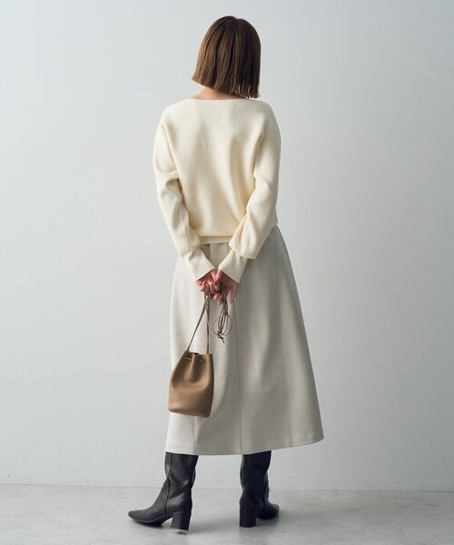 YECCA VECCA(イェッカヴェッカ)の「ドルマンニット(ニット/セーター・レディース・チャコールグレー/イエロー/ブルー/アイボリー・FREE)」の20枚目の写真