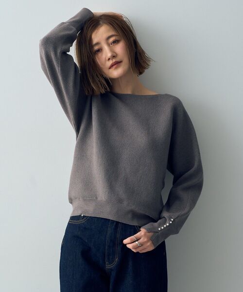 YECCA VECCA(イェッカヴェッカ)の「ドルマンニット(ニット/セーター・レディース・チャコールグレー/イエロー/ブルー/アイボリー・FREE)」の22枚目の写真