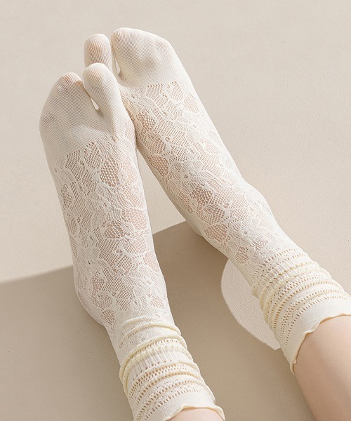 c.u.l（シーユーエル）の「フラワー ストライプ柄 レースソックス 足袋ソックス cula1043（ソックス/靴下・レディース・ブラック/ホワイト/ライトイエロー・FREE）」の8枚目の写真