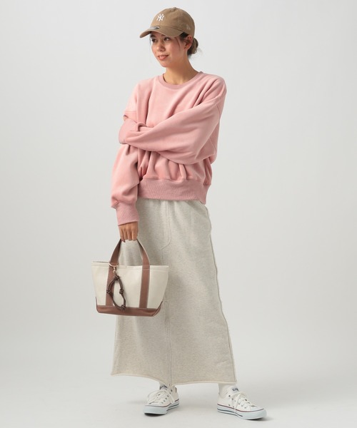 BAYFLOW（ベイフロー）の「[スリットデザインに調整可能]フロントジップスウェットスカート（スカート・レディース・オートミール/ネイビー/グレー・SMALL/MEDIUM）」の4枚目の写真