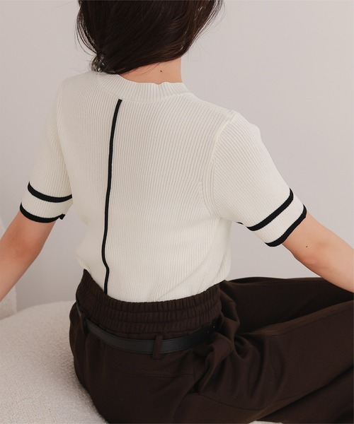 miette(ミエット)の「配色ラインリブトップス(ニット/セーター・レディース・オフホワイト/グレー/ネイビー/ライトベージュ・FREE)」の11枚目の写真