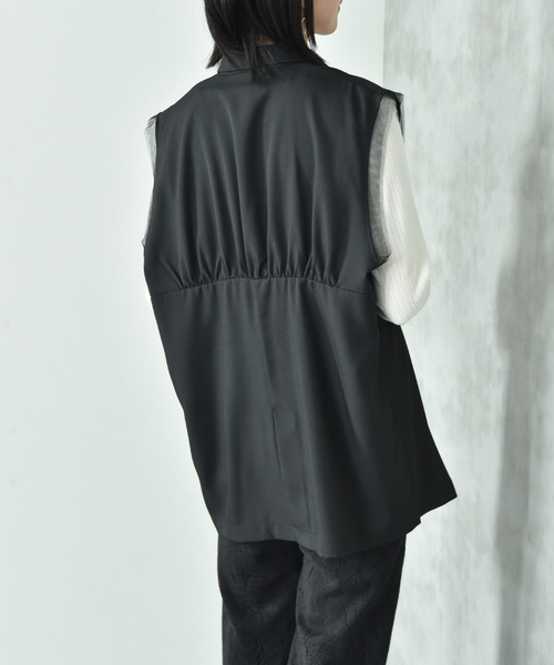 INTERPLANET（インタープラネット）の「麻調合繊デザインジャケット（ベスト・レディース・ブラック/グレー・FREE）」の11枚目の写真