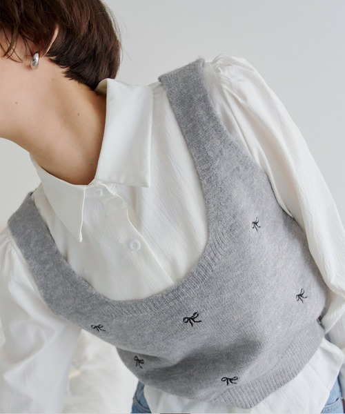 titivate（ティティベイト）の「リボン刺繍ベストセットブラウス（シャツ/ブラウス・レディース・グレー/ベージュ/アイボリー・FREE）」の13枚目の写真