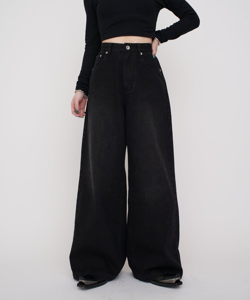 Lui's（ルイス）の「【mi-企画】ワイドデニムパンツ（デニムパンツ・レディース・グレー/ブラック・S/M）」の2枚目の写真