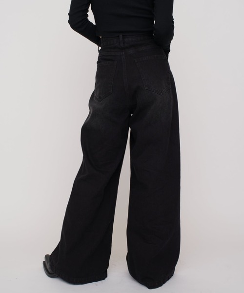 Lui's（ルイス）の「【mi-企画】ワイドデニムパンツ（デニムパンツ・レディース・グレー/ブラック・S/M）」の5枚目の写真