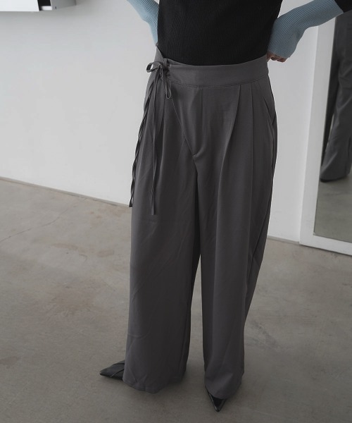 Clum(クルム)の「2tuck wide slacks pants / 2タックワイドスラックスパンツ(スラックス・レディース・ブラック/グレー・SMALL/MEDIUM)」の20枚目の写真
