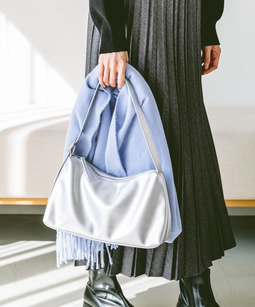 GLOBAL WORK（グローバルワーク）の「スペ軽ベルトショルダー/250393（ショルダーバッグ・レディース・アイボリー/シルバー/ブラック/ブラウン・ONE SIZE）」の22枚目の写真