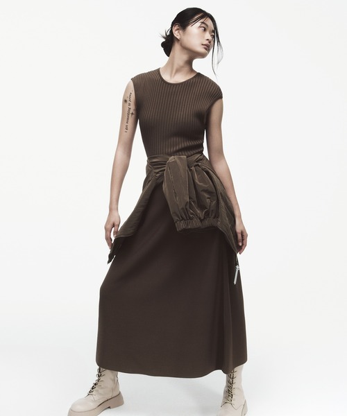 ARMANI EXCHANGE（アルマーニエクスチェンジ）｜レディースの