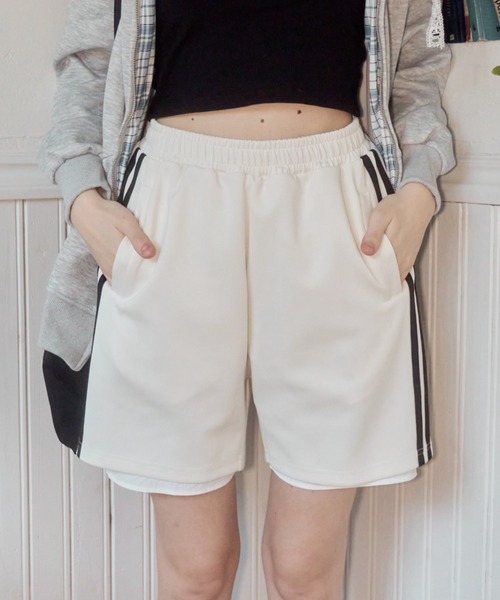 Birthday room（バースデイルーム）の「レイヤードサイドラインハーフパンツ/layerd side half pants（その他パンツ・レディース・オフホワイト/ネイビー・FREE）」の4枚目の写真