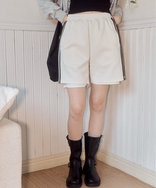 Birthday room（バースデイルーム）の「レイヤードサイドラインハーフパンツ/layerd side half pants（その他パンツ・レディース・オフホワイト/ネイビー・FREE）」の5枚目の写真