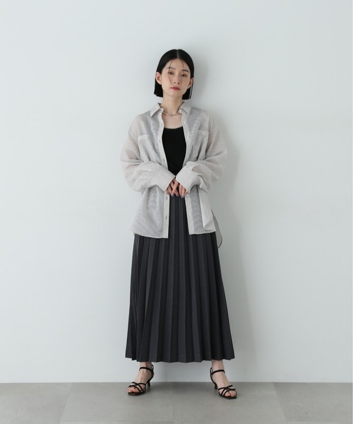 N.（N. Natural Beauty Basic）（エヌエヌナチュラルビューティーベーシック）の「ロングプリーツスカート（スカート・レディース・チャコールグレー/ベージュ・MEDIUM/SMALL）」の8枚目の写真