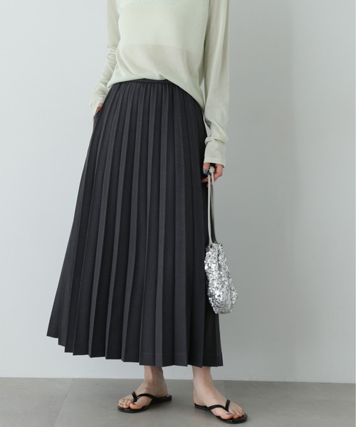 N.（N. Natural Beauty Basic）（エヌエヌナチュラルビューティーベーシック）の「ロングプリーツスカート（スカート・レディース・チャコールグレー/ベージュ・MEDIUM/SMALL）」の12枚目の写真