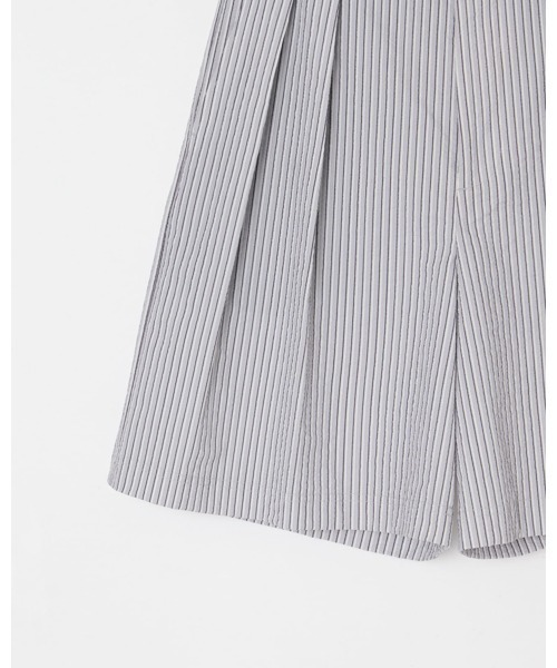THOUSAND MILE（サウザンドマイル）の「【THOUSAND MILE】TUCK SHORT PANTS STRIPE タックショートパンツ ストライプ（その他パンツ・レディース・グレー系その他/ブルー系その他・FREE）」の12枚目の写真