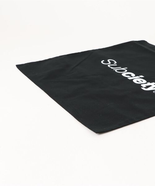 Subciety（サブサエティ）の「Essential tote bag（トートバッグ・メンズ・ホワイト/グリーン/バーガンディー/ブラック/ブルー・FREE）」の6枚目の写真