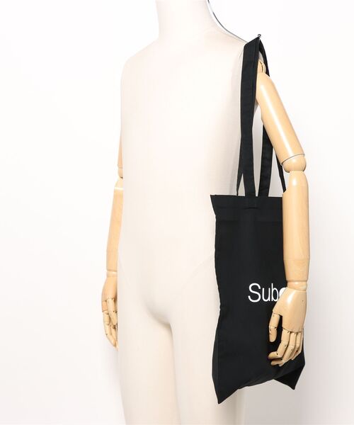 Subciety（サブサエティ）の「Essential tote bag（トートバッグ・メンズ・ホワイト/グリーン/バーガンディー/ブラック/ブルー・FREE）」の8枚目の写真