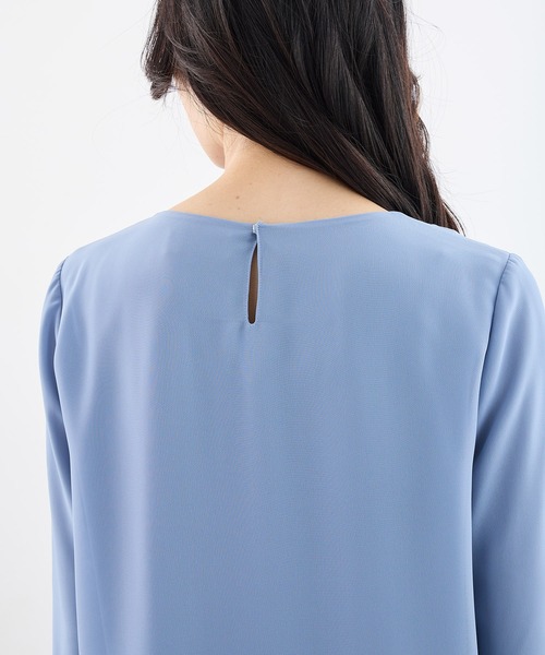 A/C DESIGN BY ALPHA CUBIC（エーシーデザインバイアルファキュービック）の「カシュクールカットソーブラウス（Tシャツ/カットソー・レディース・サックスブルー/ブラック/オフホワイト・M/L）」の13枚目の写真