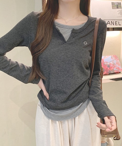 NANEA(ナネア)の「レイヤード風サイドギャザートップス(Tシャツ/カットソー・レディース・ブラック/グレー・SMALL/MEDIUM/LARGE)」の18枚目の写真
