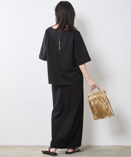 CHIC STYLE（シックスタイル）の「5分袖カットソープルオーバー＜大きいサイズ有＞シックスタイル（Tシャツ/カットソー・レディース・ブラック/グレー・M/5L/4L/3L/LL/L）」の11枚目の写真