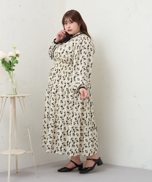 セール】【大きいサイズ】配色リボン付きティアードワンピース