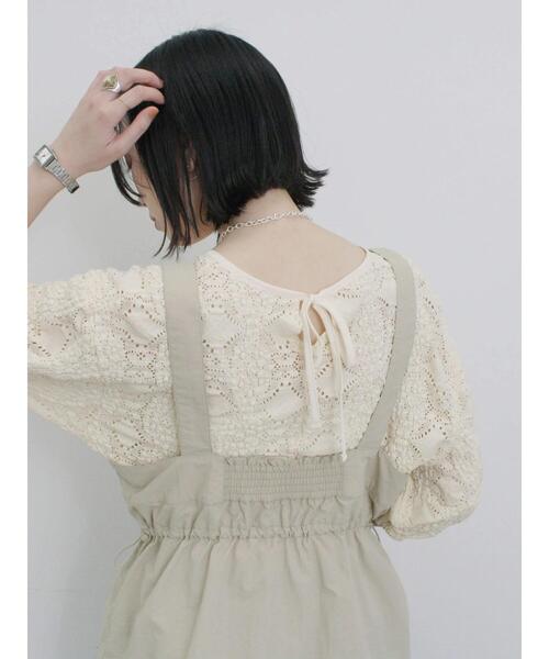 Samansa Mos2 blue（サマンサモスモスブルー）の「フロントジップドロストビスチェ（シャツ/ブラウス・レディース・ベージュ/ブラック/グレー・F）」の14枚目の写真