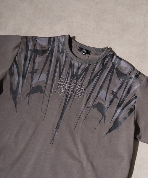 RE730（アールイーセブンサーティー）の「Psychedelic Print Short Sleeve T-Shirt / サイケデリックなプリント半袖Tシャツ unisex（Tシャツ/カットソー・メンズ・ブラック×ピンク/ブラック×ブルー/ブラック×ホワイト/チャコール・M/L）」の10枚目の写真