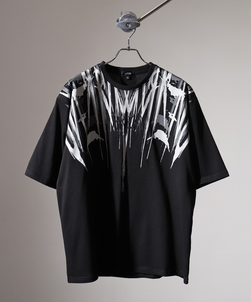 RE730（アールイーセブンサーティー）の「Psychedelic Print Short Sleeve T-Shirt / サイケデリックなプリント半袖Tシャツ unisex（Tシャツ/カットソー・メンズ・ブラック×ピンク/ブラック×ブルー/ブラック×ホワイト/チャコール・M/L）」の5枚目の写真