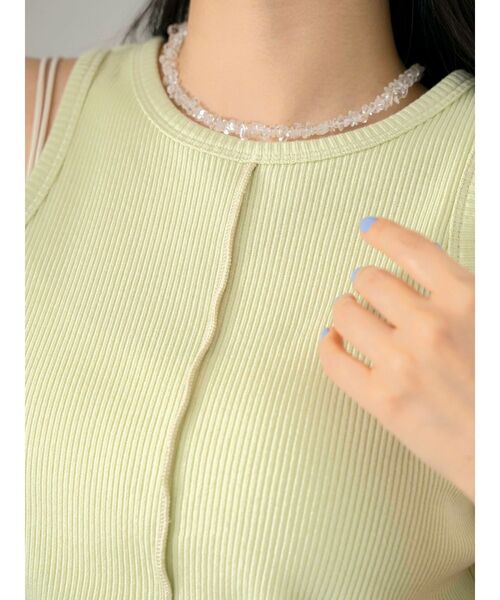 Ungrid（アングリッド）の「デザインカラータンクトップ（タンクトップ・レディース・アイボリー/チャコールグレー/グリーン系その他/パープル・FREE）」の6枚目の写真