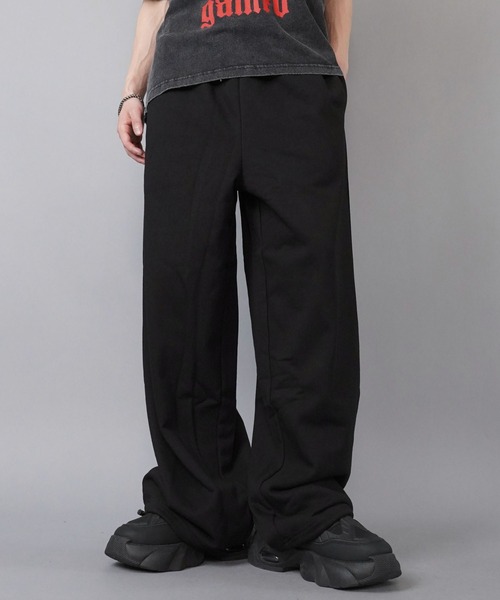 SPINNS(スピンズ)の「ボリュームワイドスウェットパンツ/ユニセックス/ドローコード付き(その他パンツ・メンズ・杢グレー/アッシュグレー/ブラック・L/M/S)」の2枚目の写真