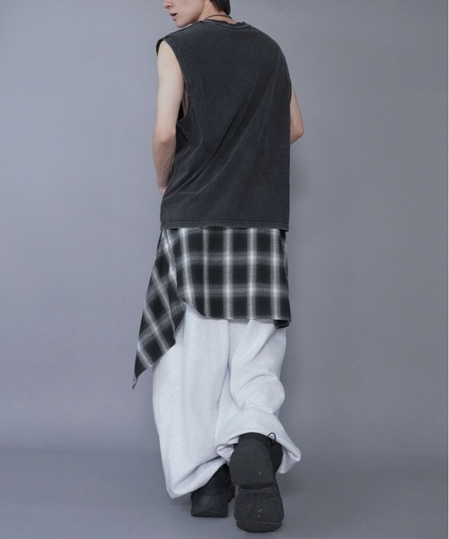 SPINNS(スピンズ)の「ボリュームワイドスウェットパンツ/ユニセックス/ドローコード付き(その他パンツ・メンズ・杢グレー/アッシュグレー/ブラック・L/M/S)」の20枚目の写真