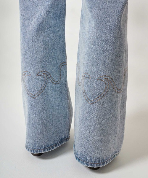 TINA：JOJUN（ティーナジョジュン）の「ウエスタンライク ルーズフレアデニムパンツ TINA：JOJUN（デニムパンツ・レディース・ブルー・S/M）」の6枚目の写真