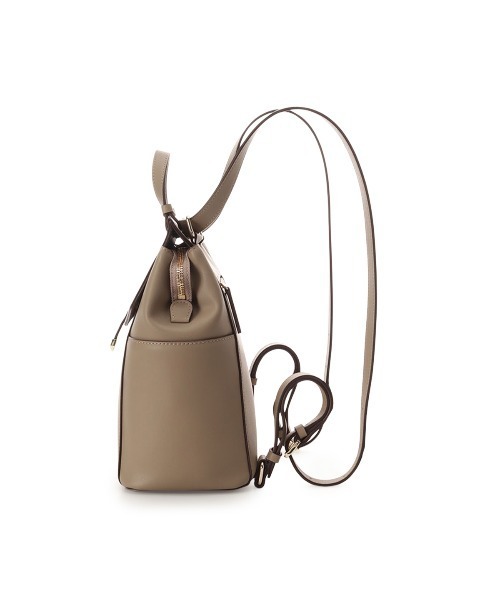 Samantha Thavasa（サマンサタバサ）の「スタイリッシュ2wayバッグ（バックパック/リュック・レディース・ブラック/グレイッシュベージュ/オフホワイト・FREE）」の18枚目の写真