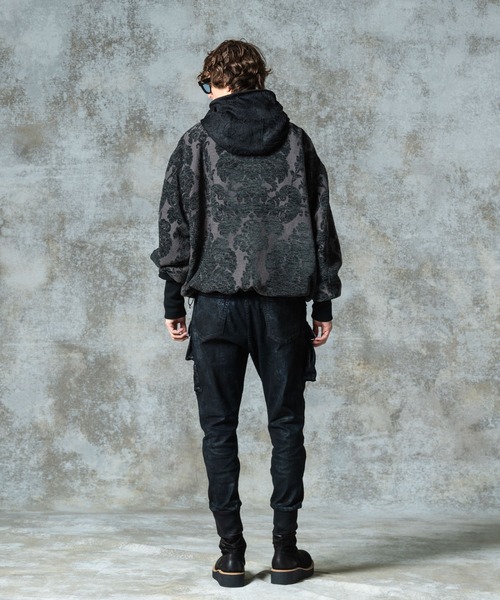 glamb（グラム）の「Drape High Neck Jacket / ドレープハイネックジャケット（ブルゾン・メンズ・ブラック/ブルー/チャコール・S/M/L）」の14枚目の写真