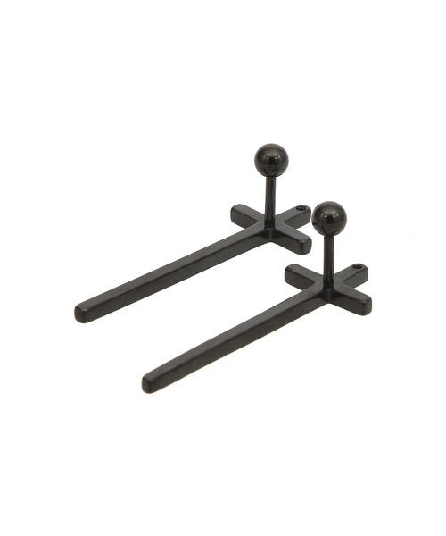an meets zakka(アンミツザッカ)の「an meets zakka ロングクロスサージカルステンレスピアス(両耳用)(ピアス(両耳用)・レディース・シルバー/ブラック/ゴールド・FREE)」の6枚目の写真