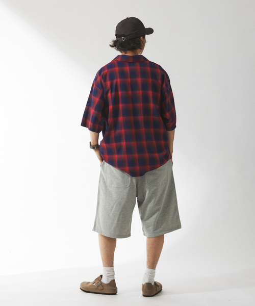 JOURNAL STANDARD relume(ジャーナルスタンダード レリューム)の「コンパクトループ ダブル ニー スウェットショーツ(その他パンツ・メンズ・アイボリー/ライトグレー/ブラックミックス・MEDIUM/LARGE)」の4枚目の写真