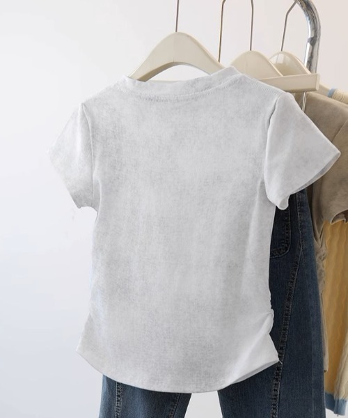 .KOM(ドットコム)の「A'GEM/9 × .kom 『.KOM/ドットケーオーエム』 /蝶ギャザーTシャツ(Tシャツ/カットソー・レディース・ホワイト/ブラック・M)」の19枚目の写真