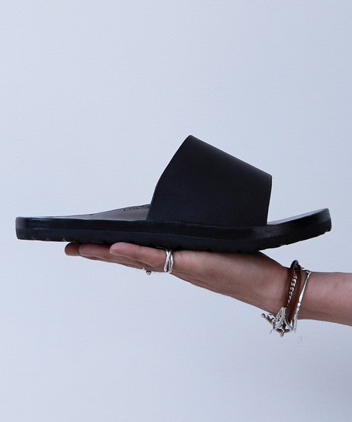 JUTTA NEUMANN(ユッタ ヌーマン)の「JUTTA NEUMANN NEW YORK SIMONE (JND0301009)(サンダル・メンズ・ブラック・8/9/10)」の8枚目の写真