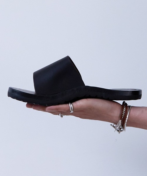 JUTTA NEUMANN(ユッタ ヌーマン)の「JUTTA NEUMANN NEW YORK SIMONE (JND0301009)(サンダル・メンズ・ブラック・8/9/10)」の10枚目の写真